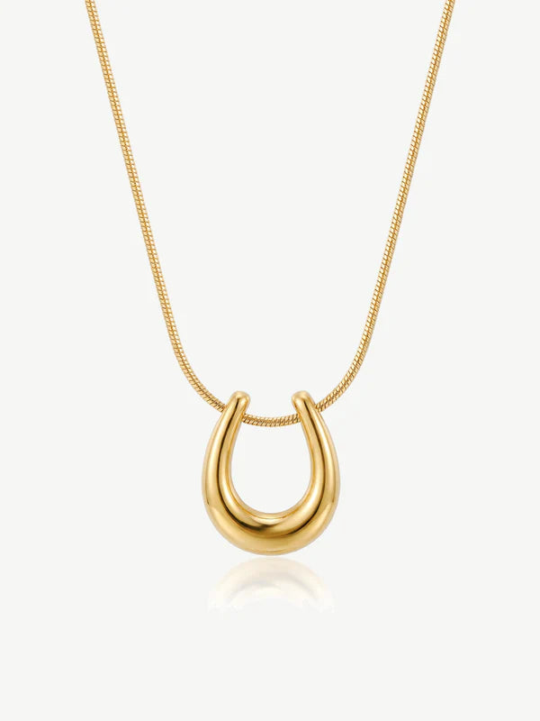 Horseshoe Necklace