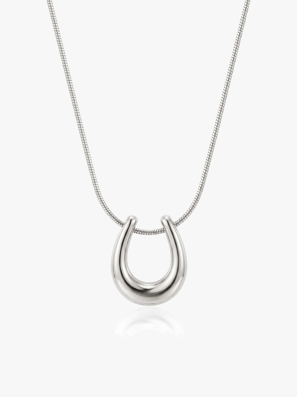 Horseshoe Necklace